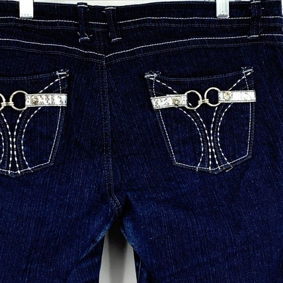 Southpole Women Size 13 Designer 13" Bermuda Jean Shorts Bling 2682 Metalic - Picture 6 of 9